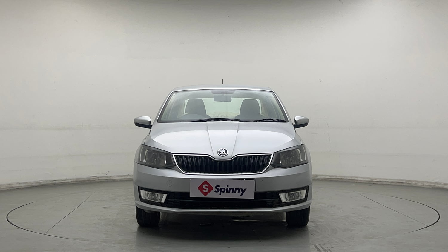 Used 2018 Skoda Rapid Ambition 1.6 MPI AT Petrol Automatic exterior FRONT VIEW