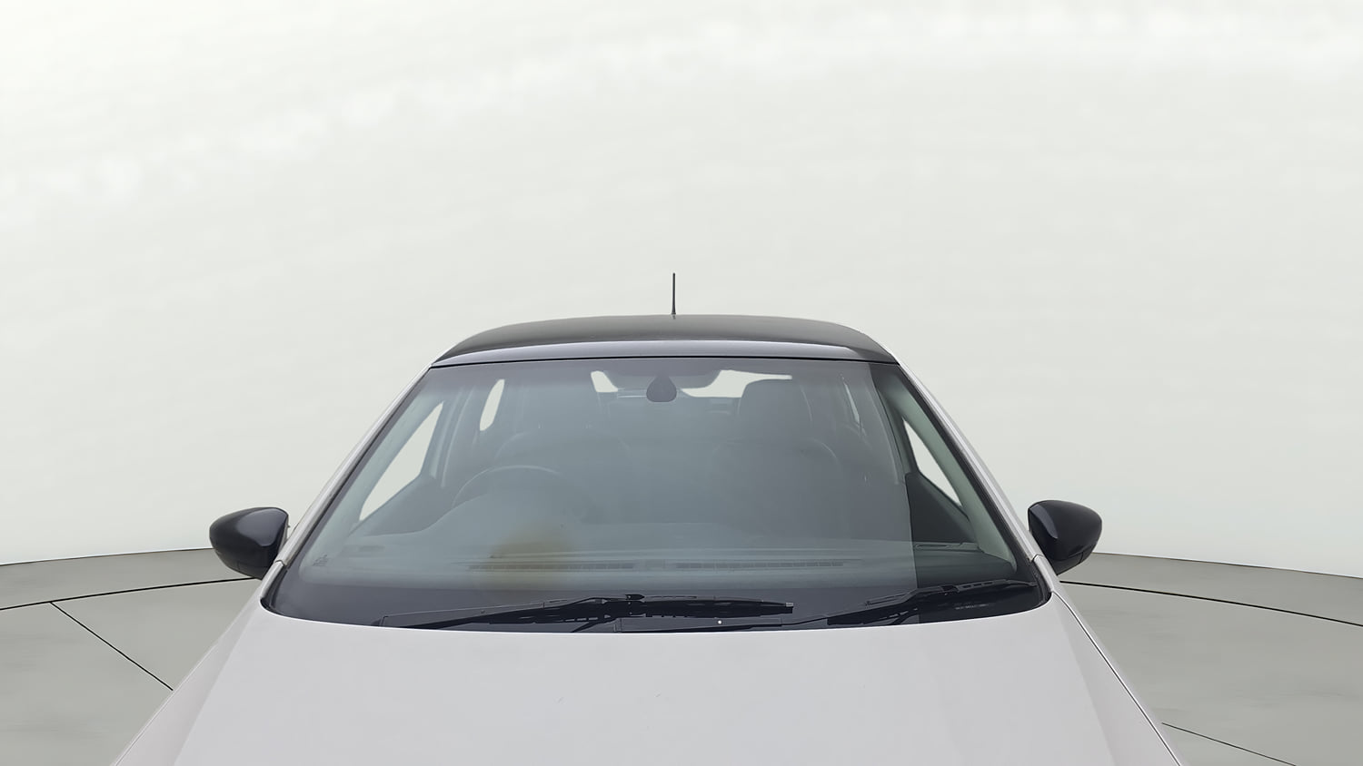 Used 2018 Volkswagen Polo Highline Plus 1.0 (P) 16 Alloy Petrol Manual exterior FRONT WINDSHIELD VIEW