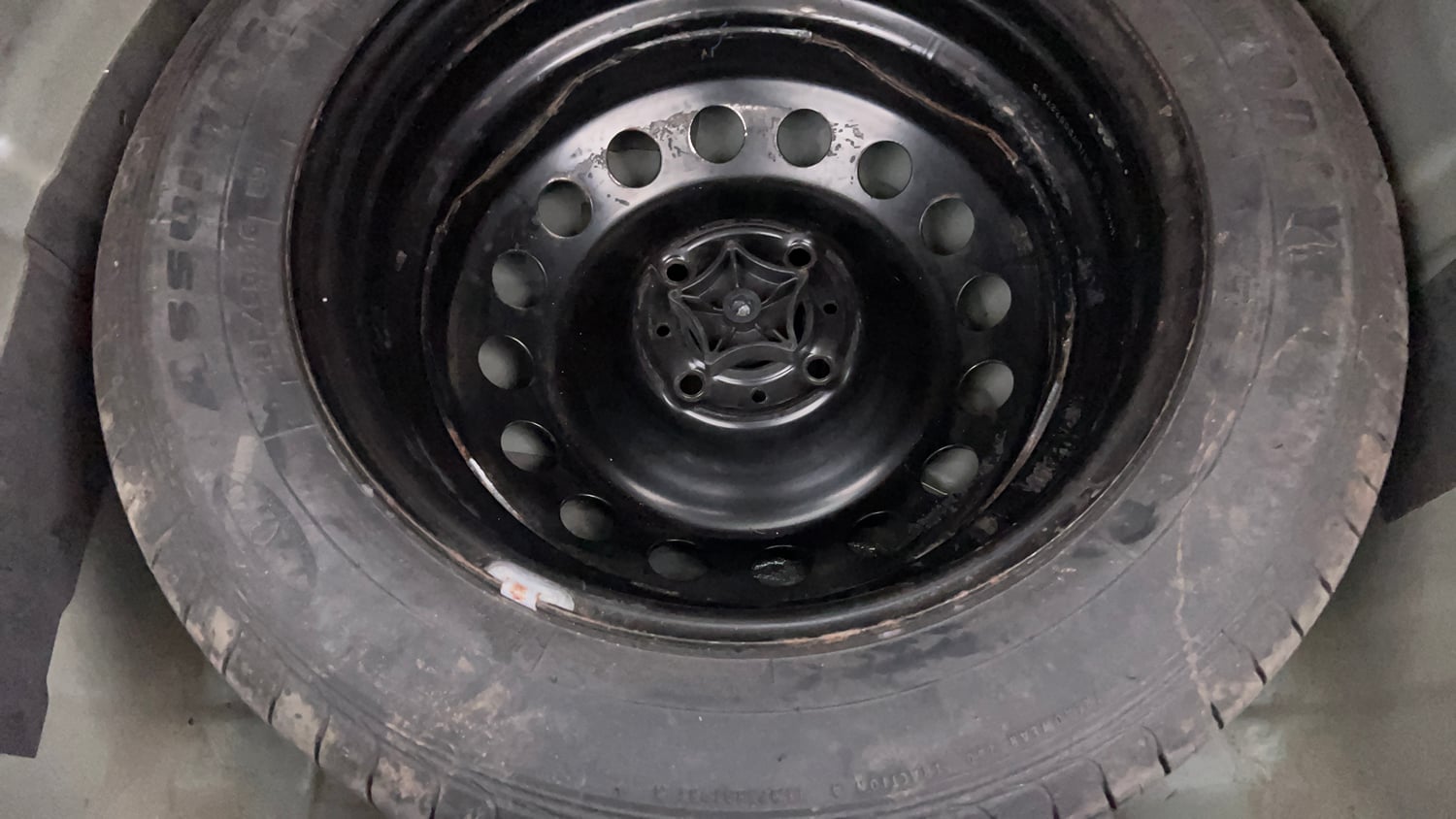 Used 2022 Tata Nexon XM (S) Petrol Manual tyres SPARE TYRE VIEW
