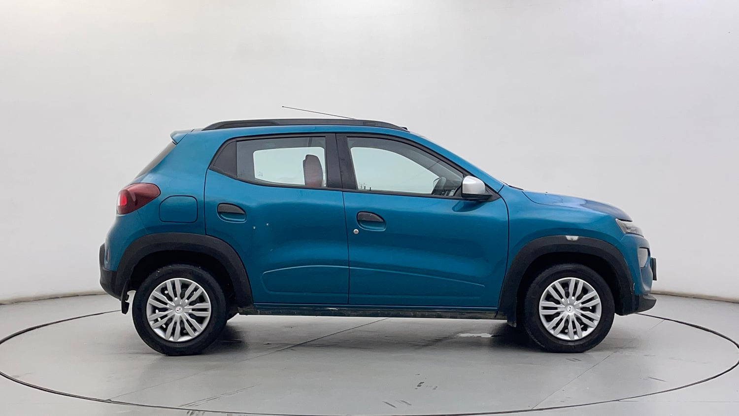Used 2022 Renault Kwid RXT 1.0 AMT Petrol Automatic exterior RIGHT SIDE VIEW