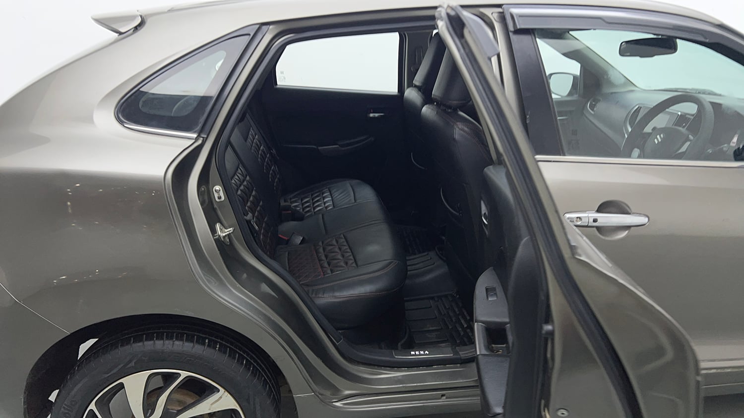 Used 2019 Maruti Suzuki Baleno Zeta Petrol Manual interior RIGHT SIDE REAR DOOR CABIN VIEW