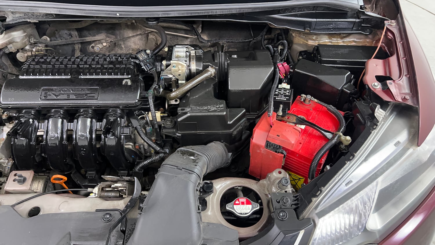 Used 2015 Honda Jazz SV Petrol Petrol Manual engine ENGINE LEFT SIDE VIEW