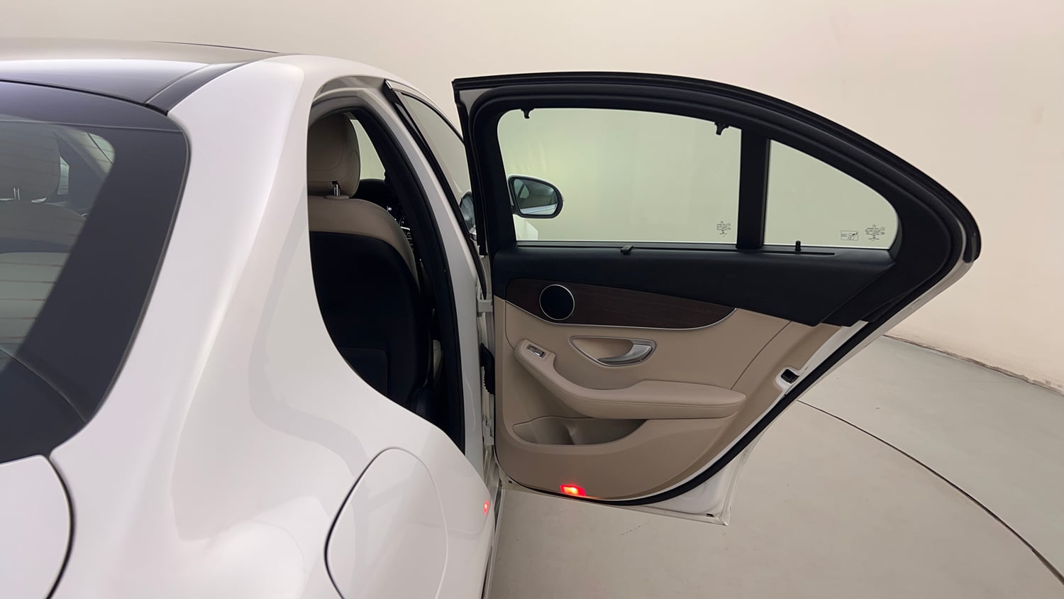 Used 2019 Mercedes-Benz C-Class C 220d Progressive Diesel Automatic interior RIGHT REAR DOOR OPEN VIEW