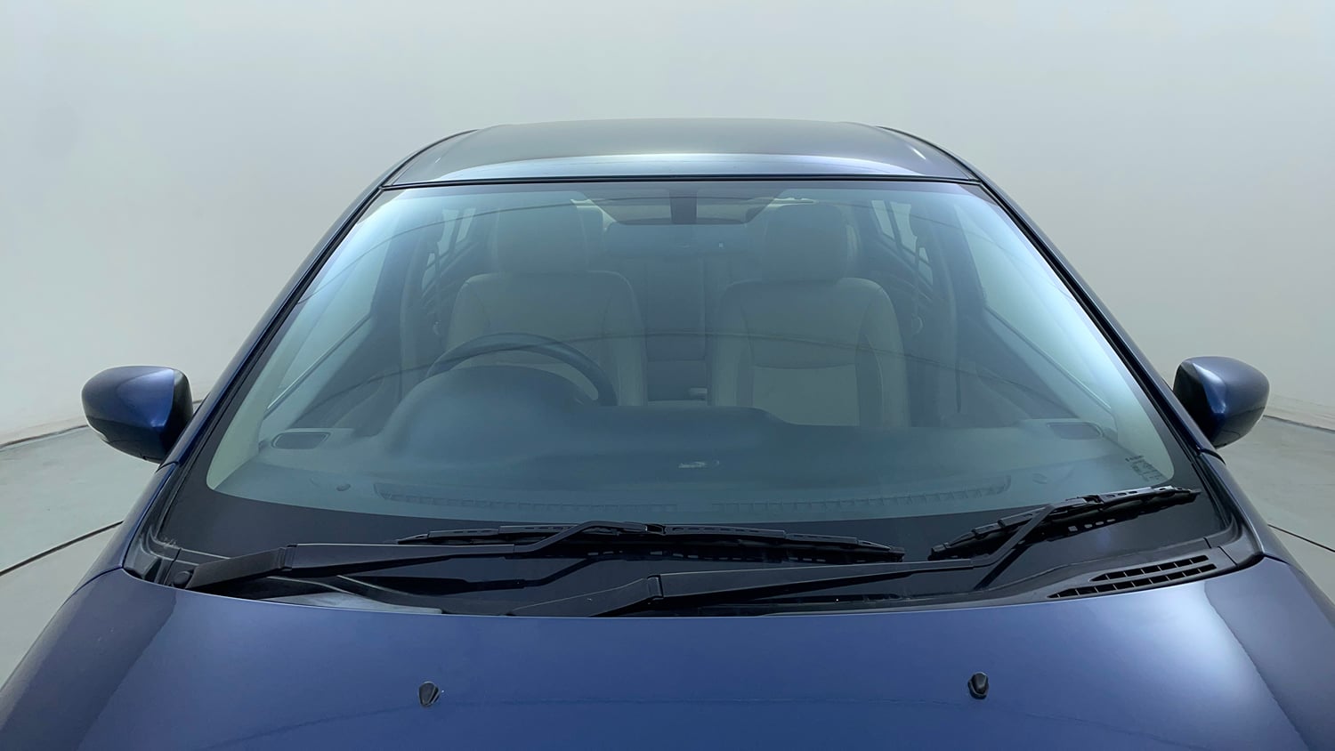 Used 2019 null Petrol Manual exterior FRONT WINDSHIELD VIEW