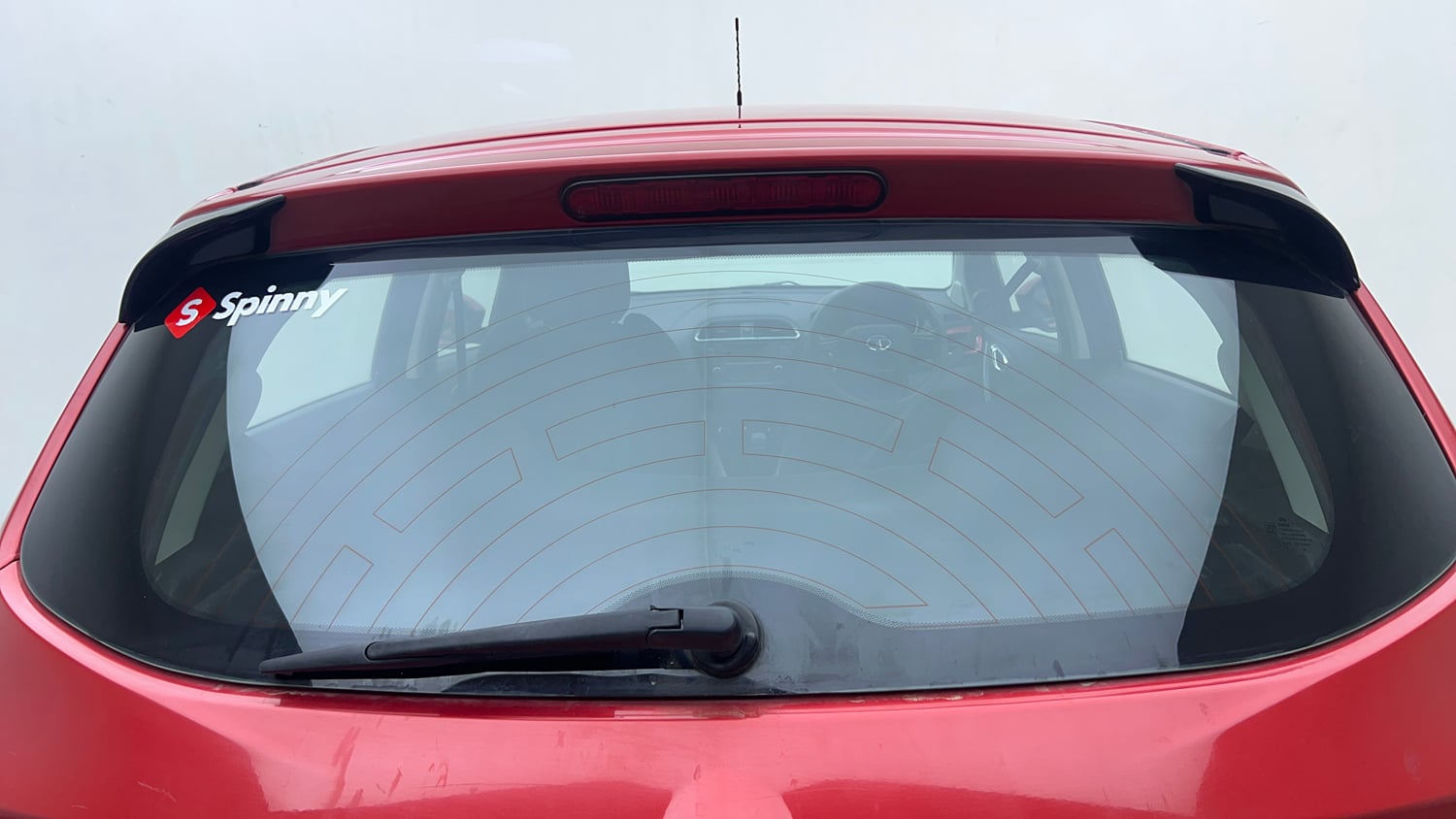 Used 2018 Tata Tiago Revotron XZA Petrol Automatic top_features Rear defogger