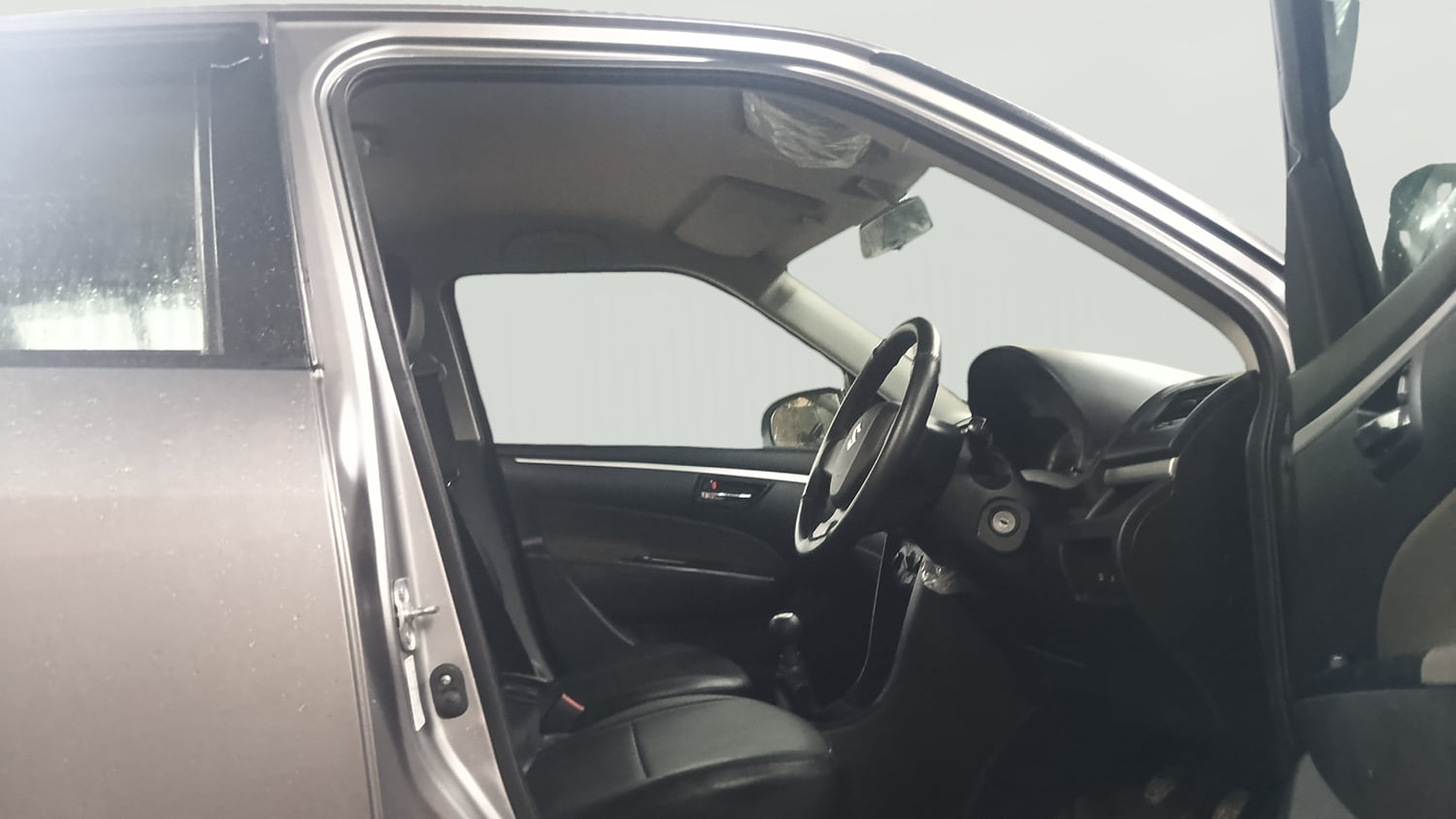 Used 2015 Maruti Suzuki Swift VXi Petrol Manual interior RIGHT SIDE FRONT DOOR CABIN VIEW