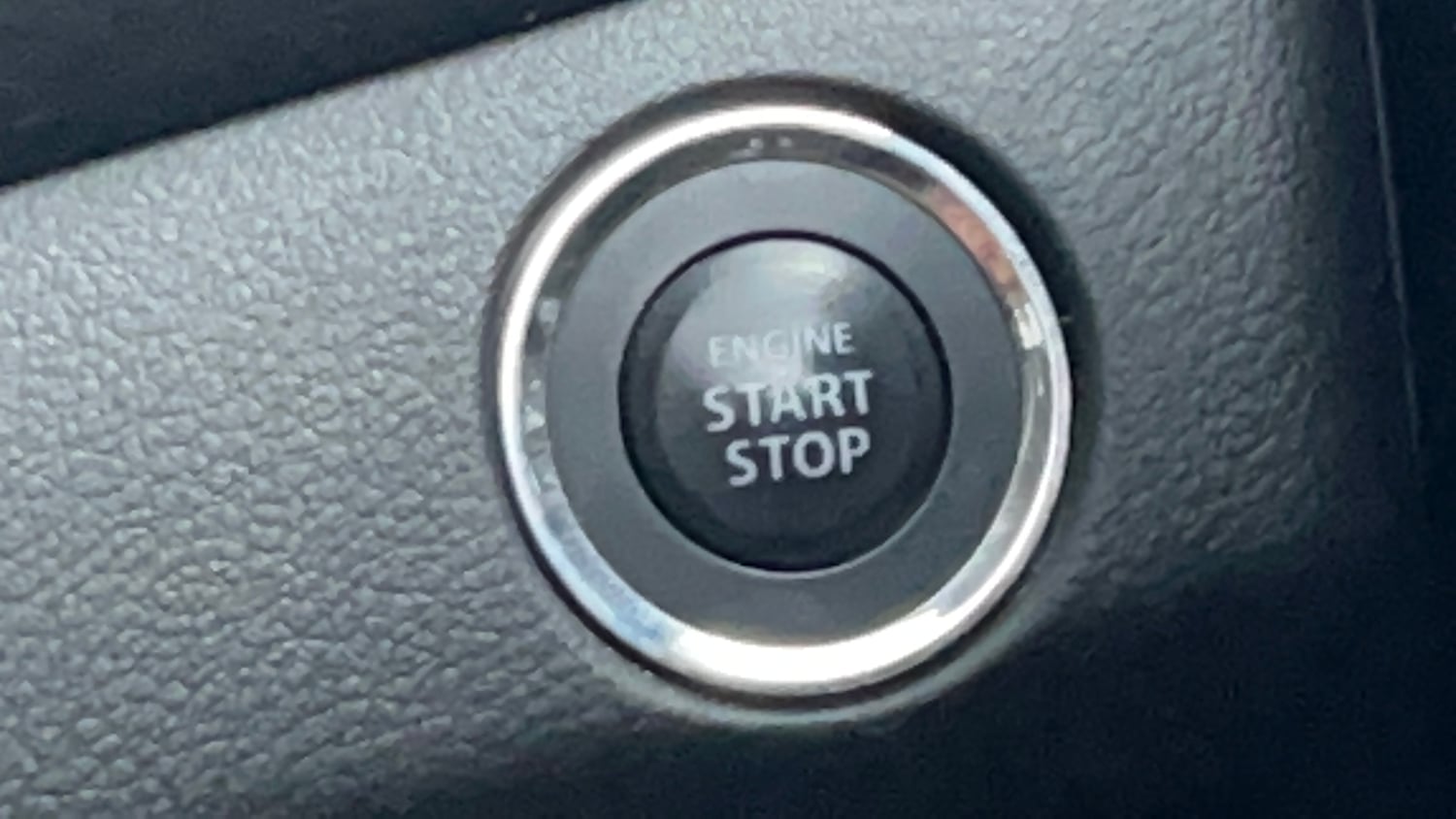 Used 2019 Maruti Suzuki Baleno Zeta Automatic Petrol Automatic top_features Keyless start
