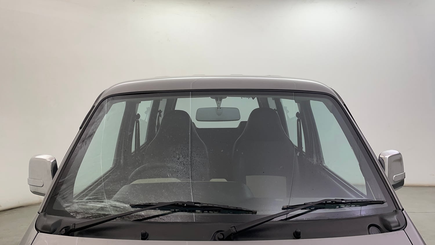 Used 2023 Maruti Suzuki Eeco 5 STR AC Petrol Manual exterior FRONT WINDSHIELD VIEW