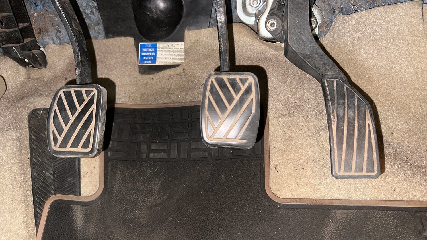 Used 2019 Maruti Suzuki Ciaz Alpha Hybrid 1.5 Petrol Manual interior PEDALS VIEW