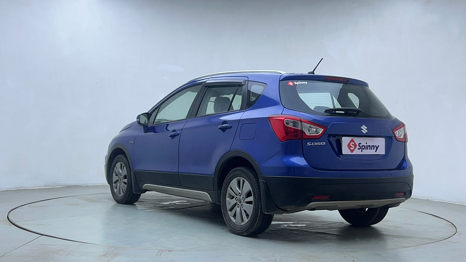Used 2016 Maruti Suzuki S-Cross Alpha 1.3 Diesel Manual exterior LEFT REAR CORNER VIEW