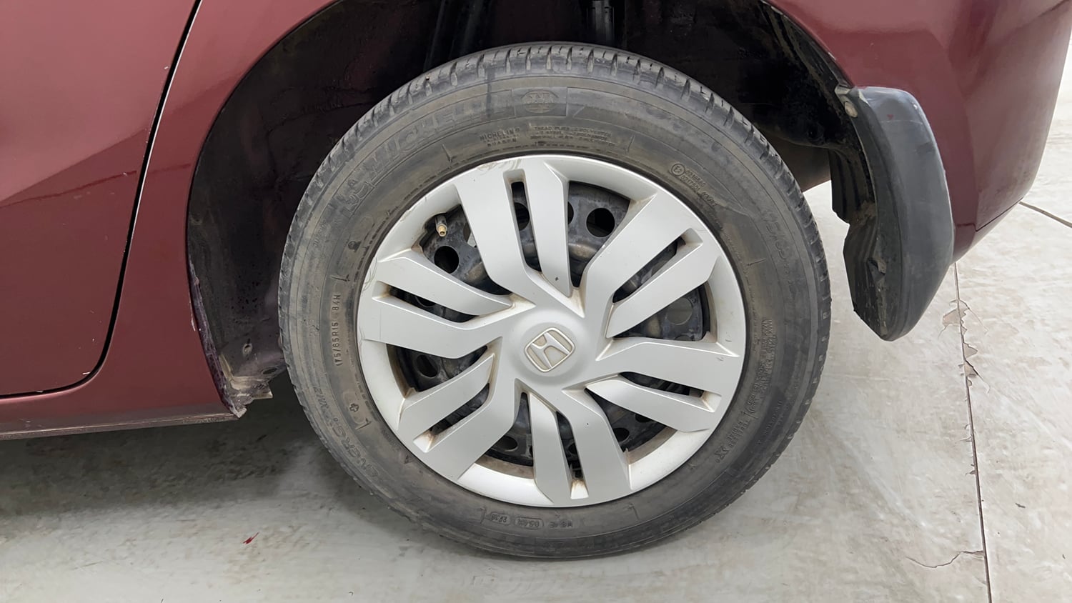 Used 2015 Honda Jazz SV Petrol Petrol Manual tyres LEFT REAR TYRE RIM VIEW