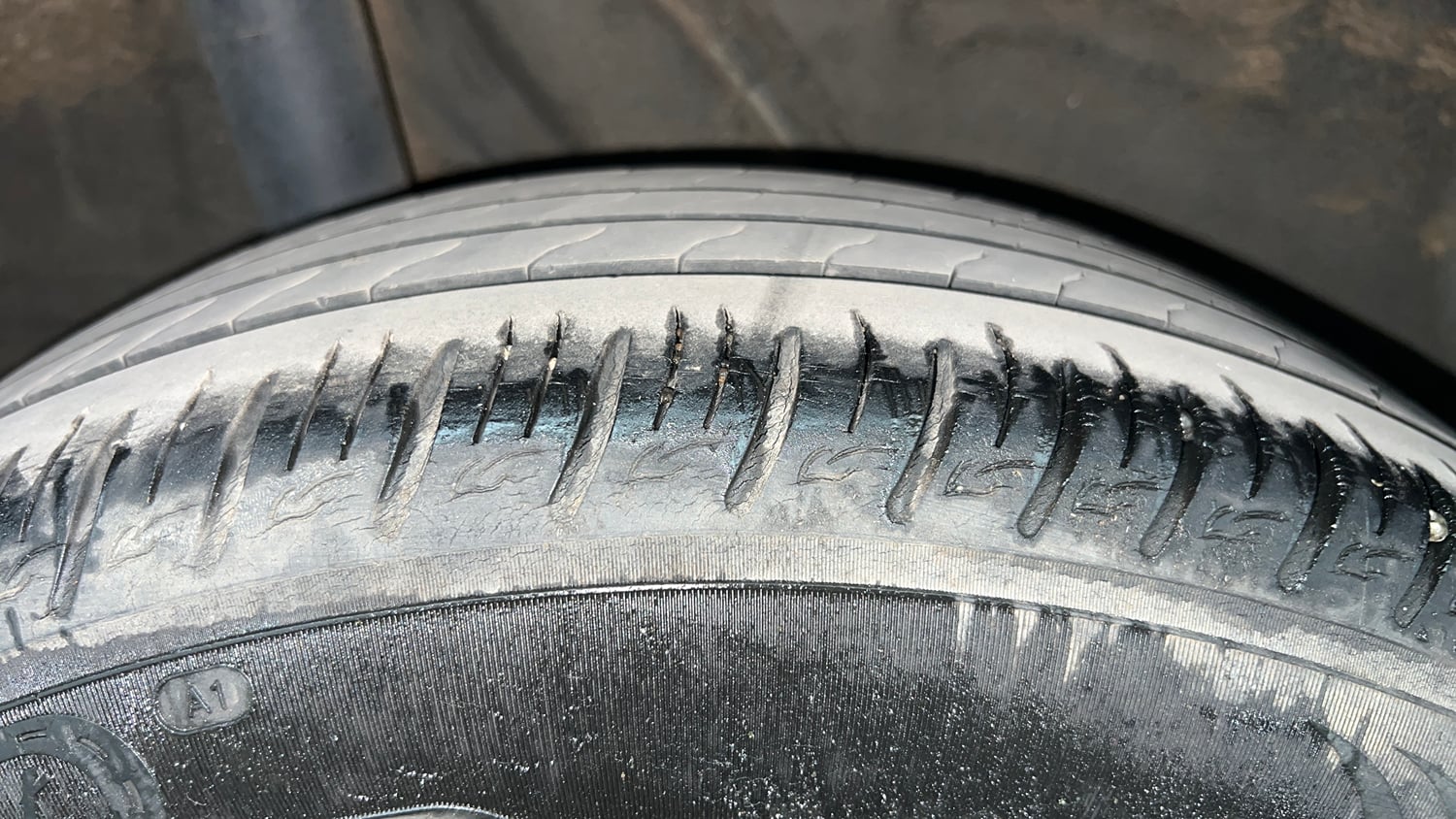 Used 2019 hyundai Venue SX 1.0 (O) Turbo Petrol Petrol Manual tyres RIGHT REAR TYRE TREAD VIEW
