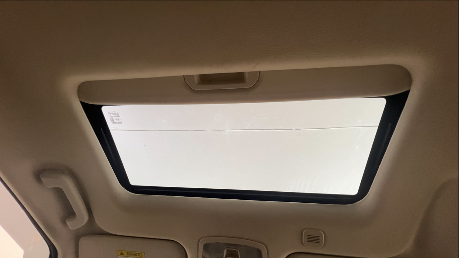 Used 2024 Mahindra XUV 3XO AX5 1.2 Petrol Petrol Manual top_features Sunroof