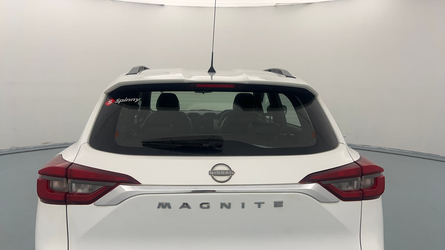 Used 2021 Nissan Magnite XL Petrol Manual exterior BACK WINDSHIELD VIEW
