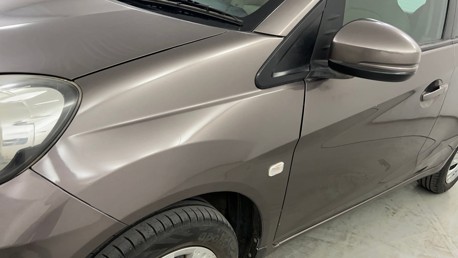Used 2015 Honda Brio S MT Petrol Manual dents MINOR SCRATCH