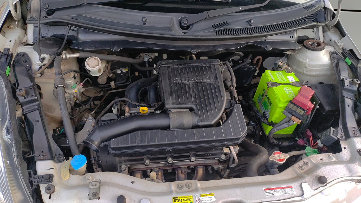 Used 2015 Maruti Suzuki Swift Dzire VXI Petrol Manual engine ENGINE RIGHT SIDE VIEW
