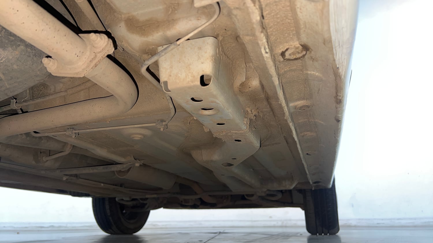 Used 2023 Tata Tiago XT (O) Petrol Manual extra REAR RIGHT UNDERBODY VIEW