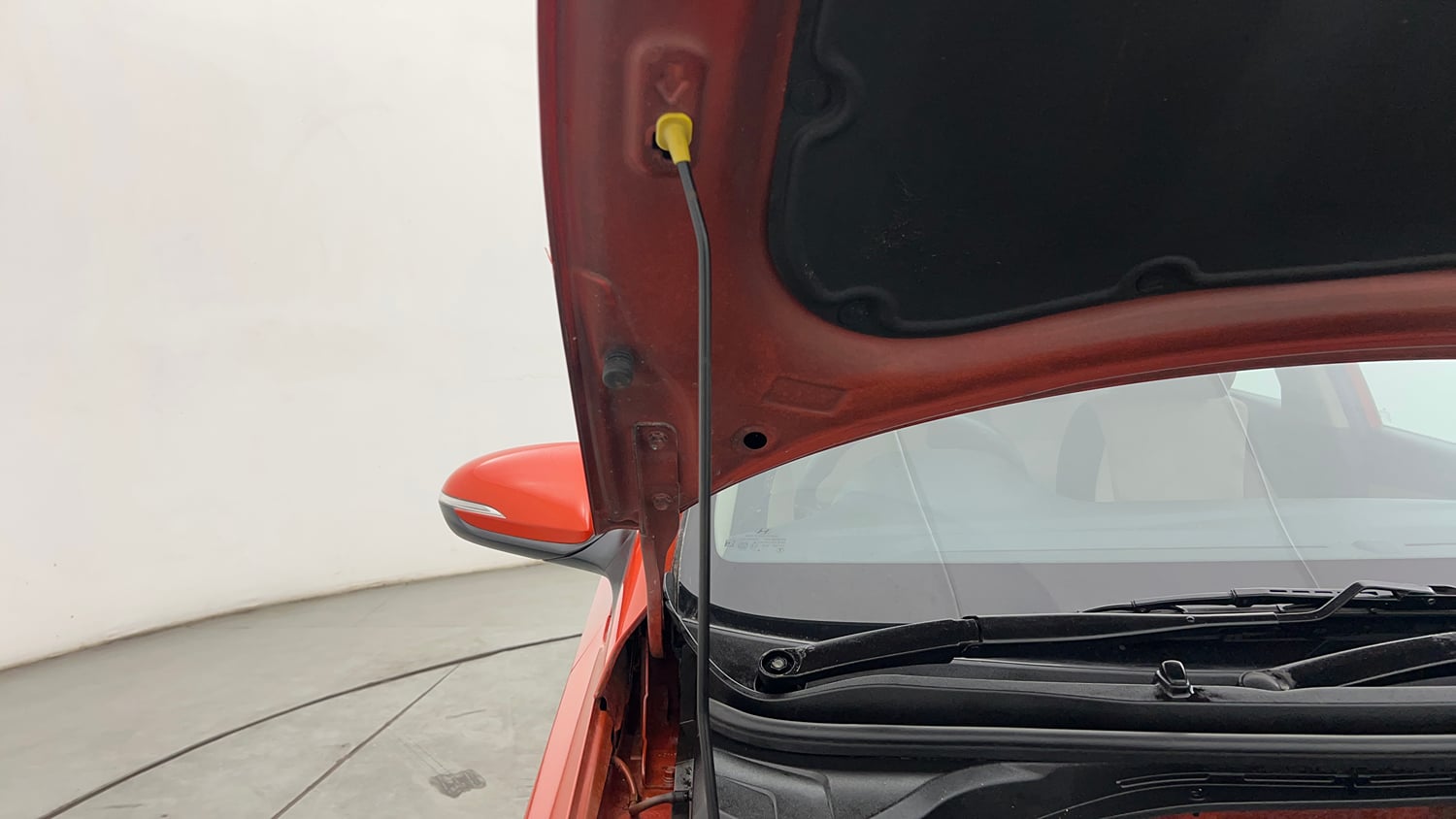Used 2018 Hyundai Verna EX 1.6 VTVT AT Petrol Automatic engine ENGINE RIGHT SIDE HINGE & APRON VIEW