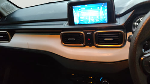 Used 2023 Tata Punch Accomplished MT Petrol Manual interior MUSIC SYSTEM & AC CONTROL VIEW