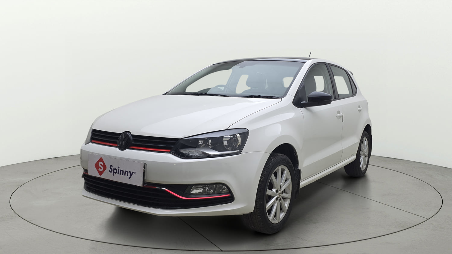 Used 2018 Volkswagen Polo Highline Plus 1.0 (P) 16 Alloy Petrol Manual exterior LEFT FRONT CORNER VIEW
