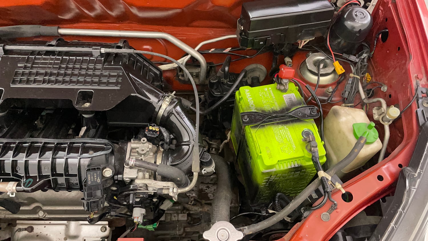 Used 2014 Maruti Suzuki Alto 800 Lxi Petrol Manual engine ENGINE LEFT SIDE VIEW