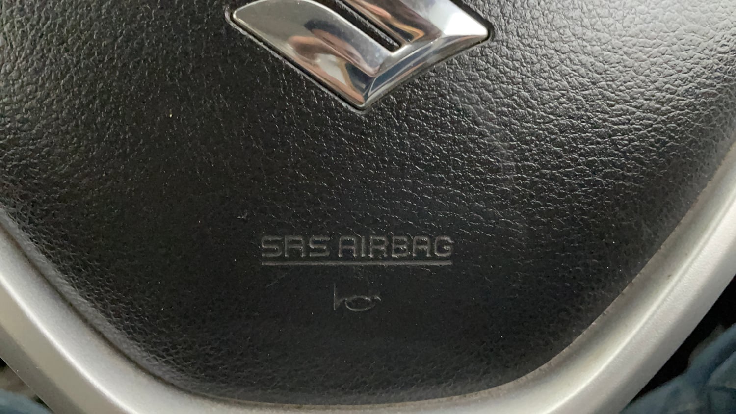 Used 2019 Maruti Suzuki Alto 800 LXi Petrol Manual top_features Airbags