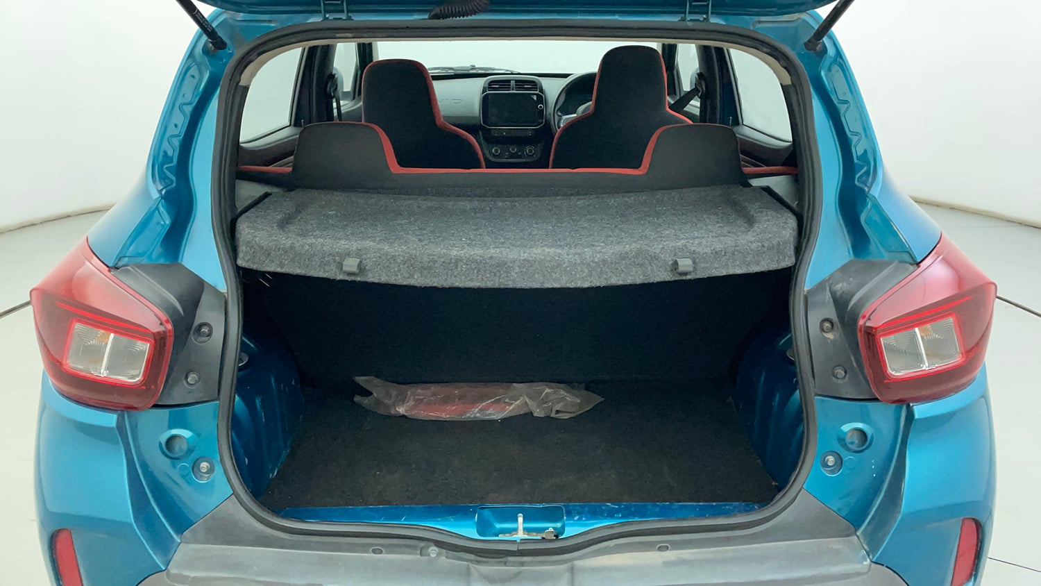Used 2022 Renault Kwid RXT 1.0 AMT Petrol Automatic interior DICKY INSIDE VIEW