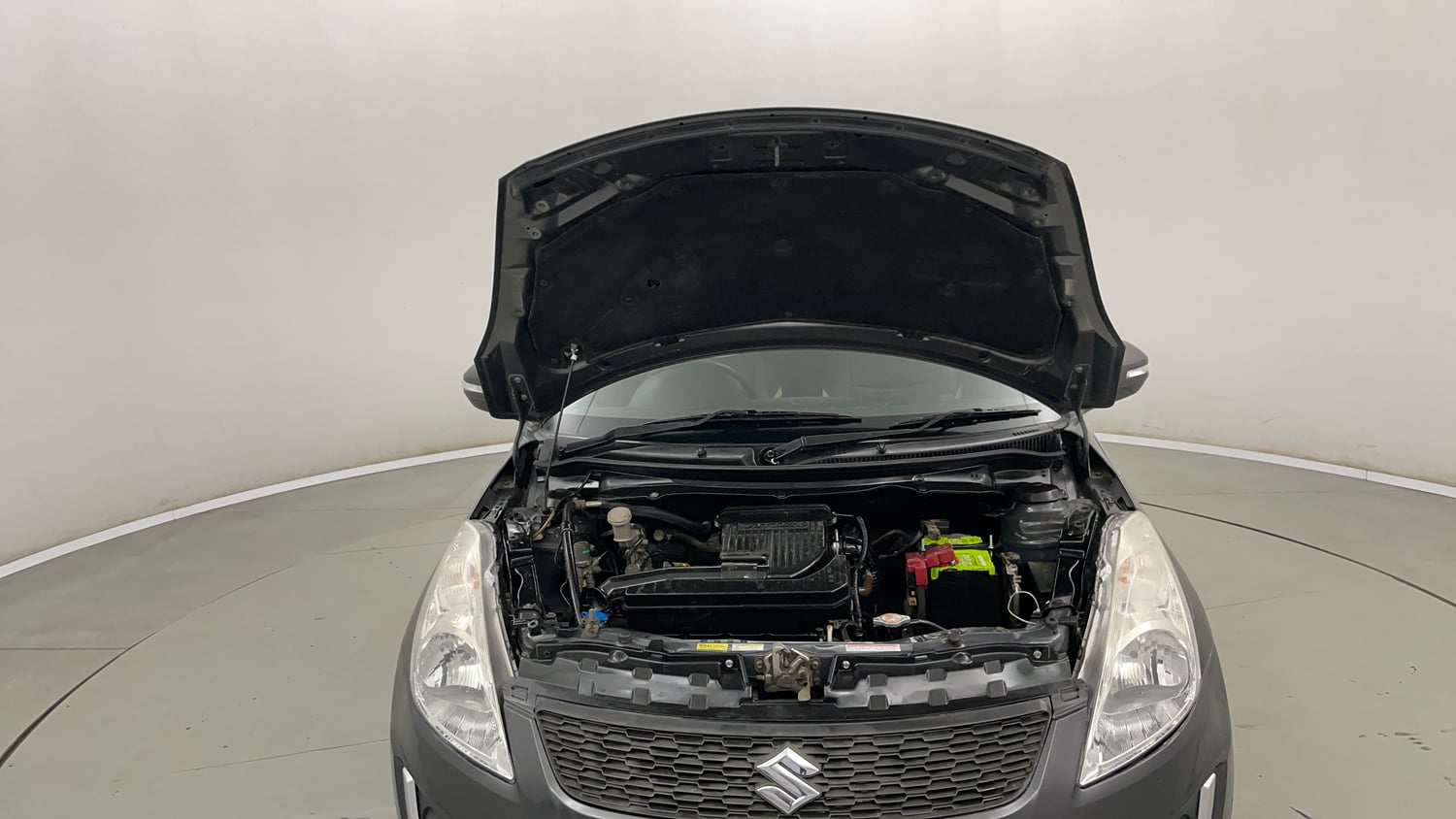 Used 2015 Maruti Suzuki Swift VXi Petrol Manual engine ENGINE & BONNET OPEN FRONT VIEW