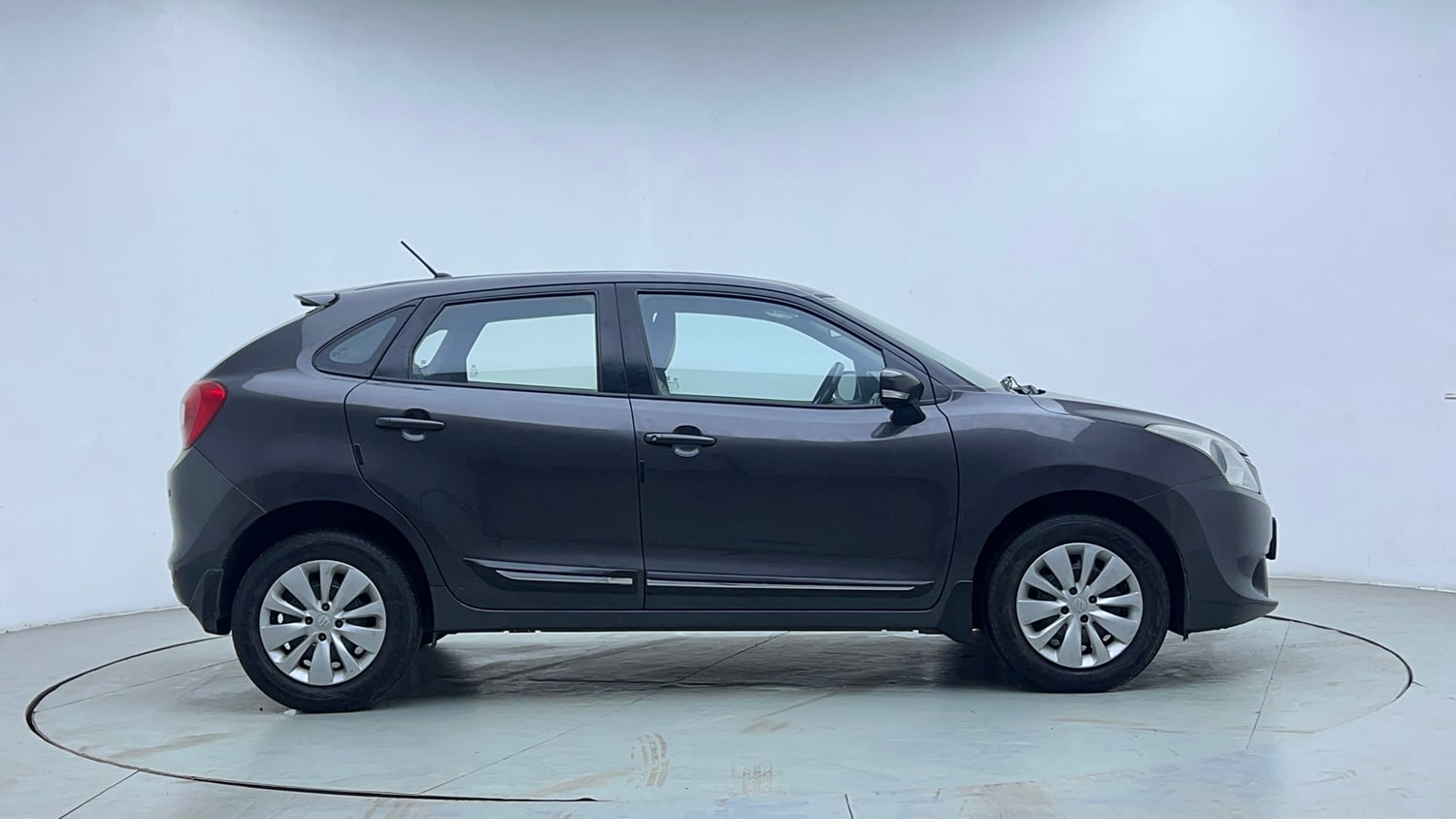 Used 2018 Maruti Suzuki Baleno Delta 1.2 Petrol Manual exterior RIGHT SIDE VIEW