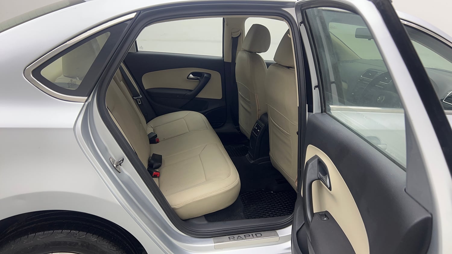 Used 2018 Skoda Rapid Ambition 1.6 MPI AT Petrol Automatic interior RIGHT SIDE REAR DOOR CABIN VIEW