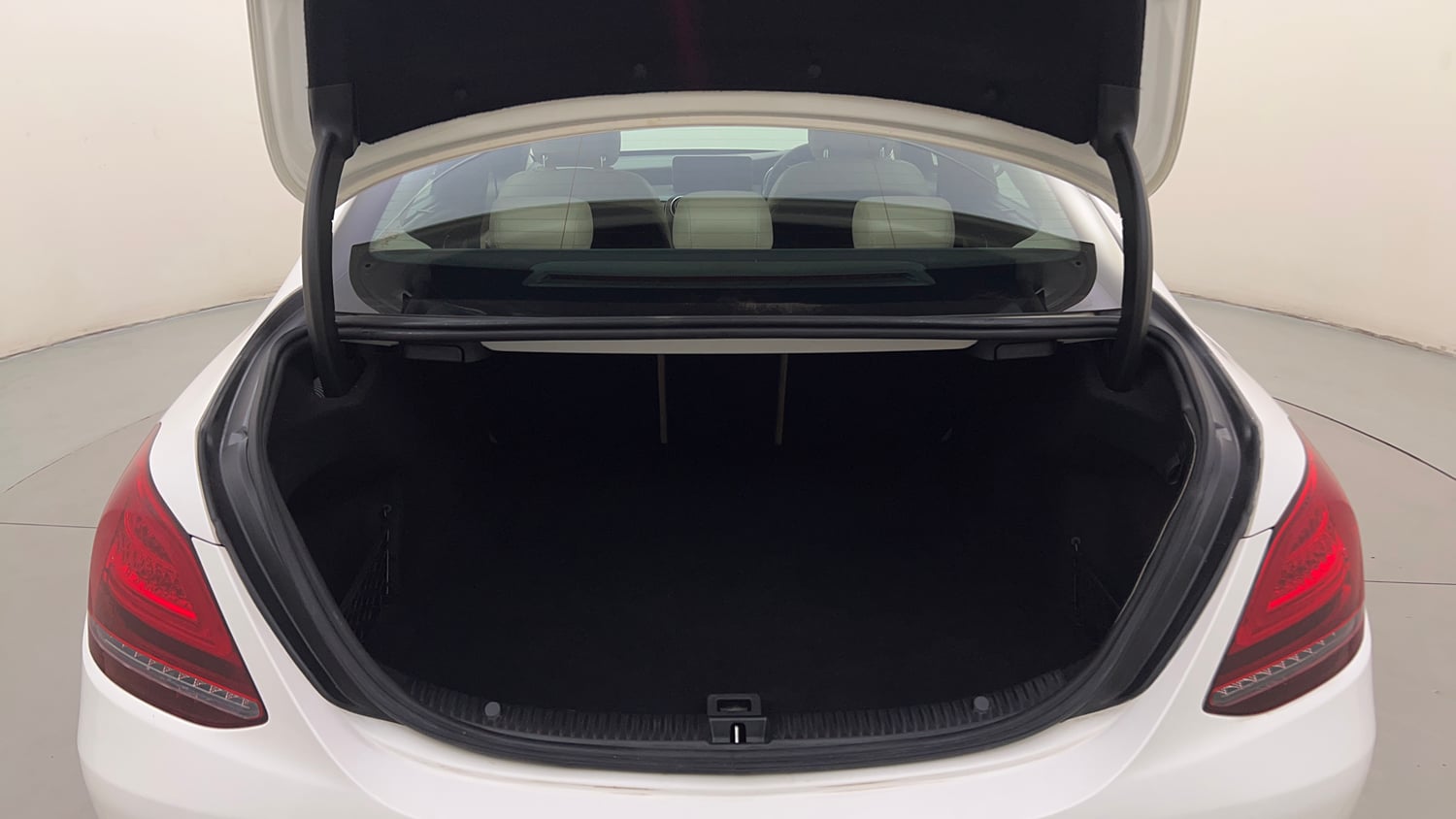 Used 2019 Mercedes-Benz C-Class C 220d Progressive Diesel Automatic interior DICKY INSIDE VIEW