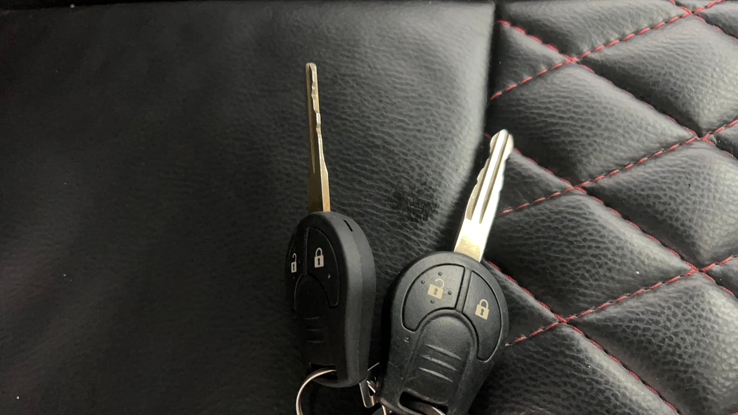 Used 2019 Datsun GO T Petrol Manual extra CAR KEY VIEW