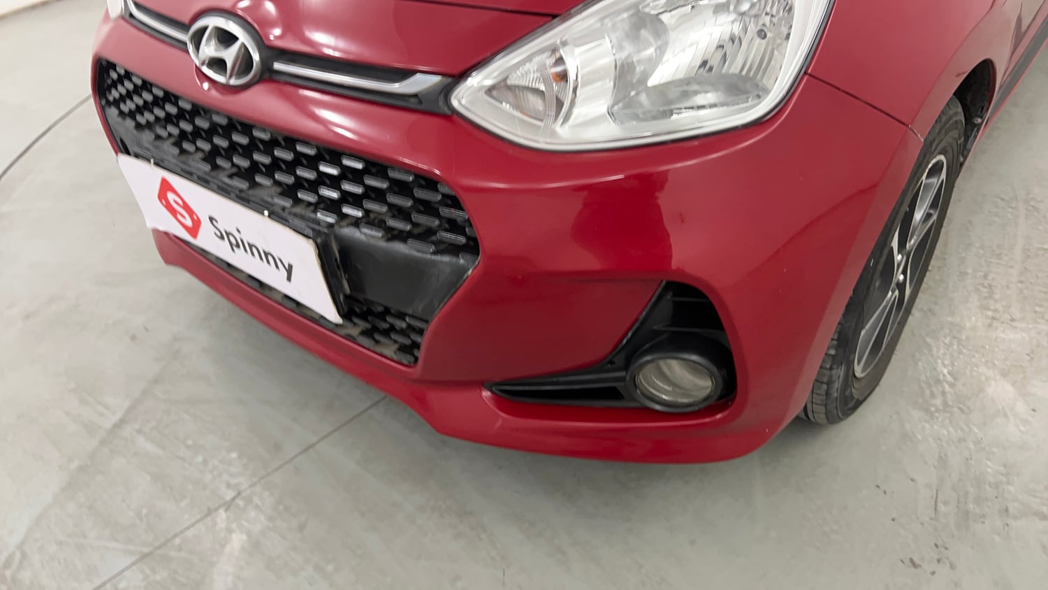 Used 2017 Hyundai Grand i10 Sportz (O) AT 1.2 Kappa VTVT Petrol Automatic dents MINOR SCRATCH