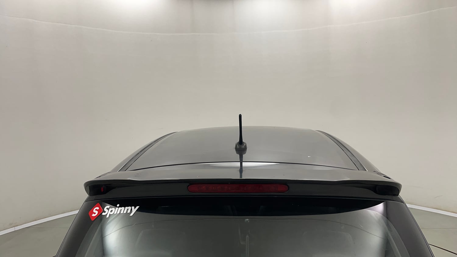 Used 2015 Maruti Suzuki Swift VXi Petrol Manual exterior EXTERIOR ROOF VIEW