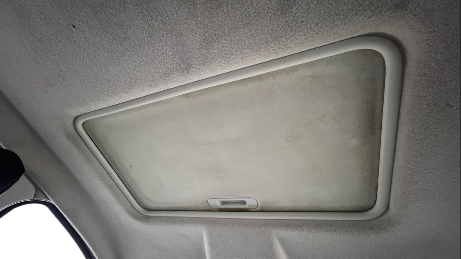 Used 2021 Ford EcoSport Titanium 1.5L Ti-VCT Petrol Manual top_features Sunroof