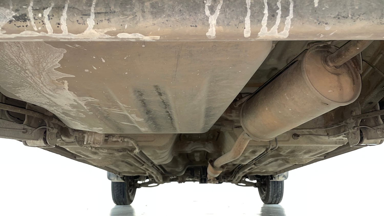 Used 2021 Maruti Suzuki Alto 800 LXi (O) Petrol Manual extra REAR UNDERBODY VIEW (TAKEN FROM REAR)