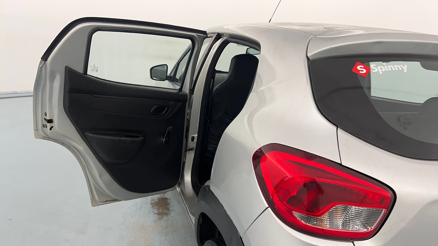 Used 2017 Renault Kwid RXT (O) 1.0 SCE Edition Petrol Manual interior LEFT REAR DOOR OPEN VIEW