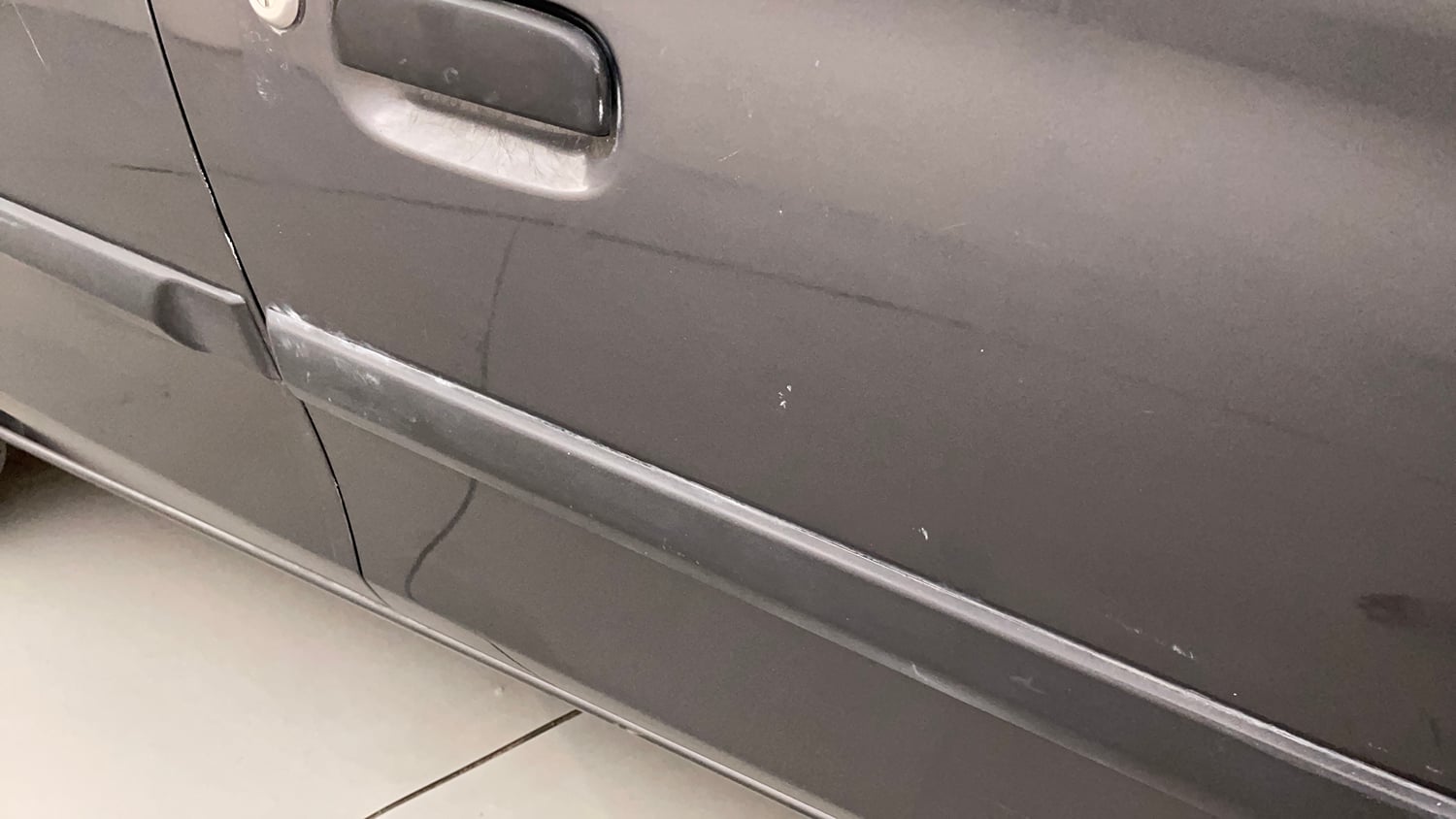 Used 2015 Maruti Suzuki Alto K10 VXi AMT Petrol Automatic dents MINOR SCRATCH