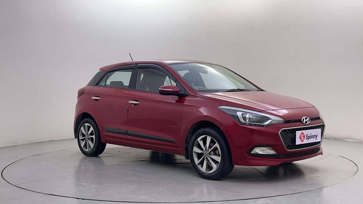 Used 2016 Hyundai Elite i20 Asta 1.2 (O) Petrol Manual exterior RIGHT FRONT CORNER VIEW