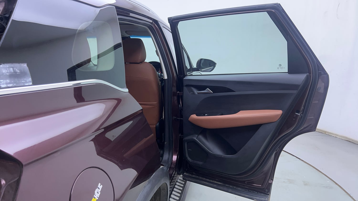 Used 2020 MG Motors Hector Plus Sharp 1.5 DCT Petrol Petrol Automatic interior RIGHT REAR DOOR OPEN VIEW