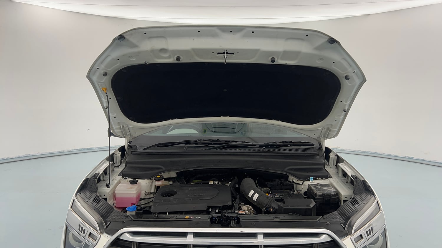 Used 2023 Hyundai Creta E 1.5 Diesel Diesel Manual engine ENGINE & BONNET OPEN FRONT VIEW