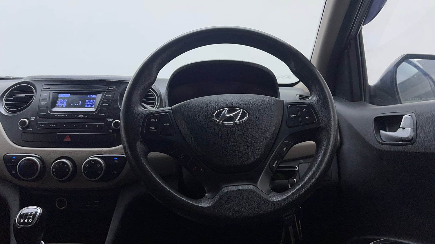 Used 2016 Hyundai Grand i10 Sportz 1.2 Kappa VTVT Petrol Manual interior STEERING VIEW