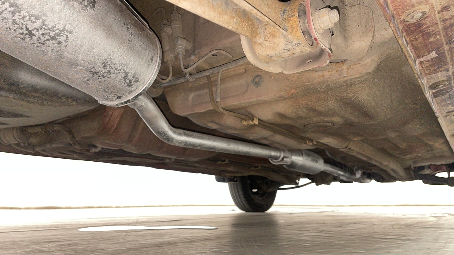 Used 2014 Maruti Suzuki Alto 800 Lxi Petrol Manual extra REAR RIGHT UNDERBODY VIEW
