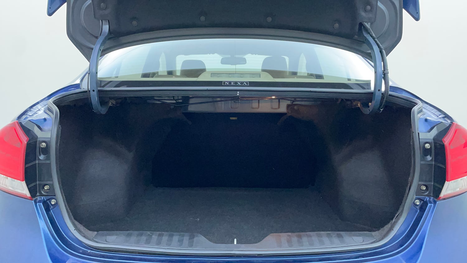 Used 2019 null Petrol Manual interior DICKY INSIDE VIEW