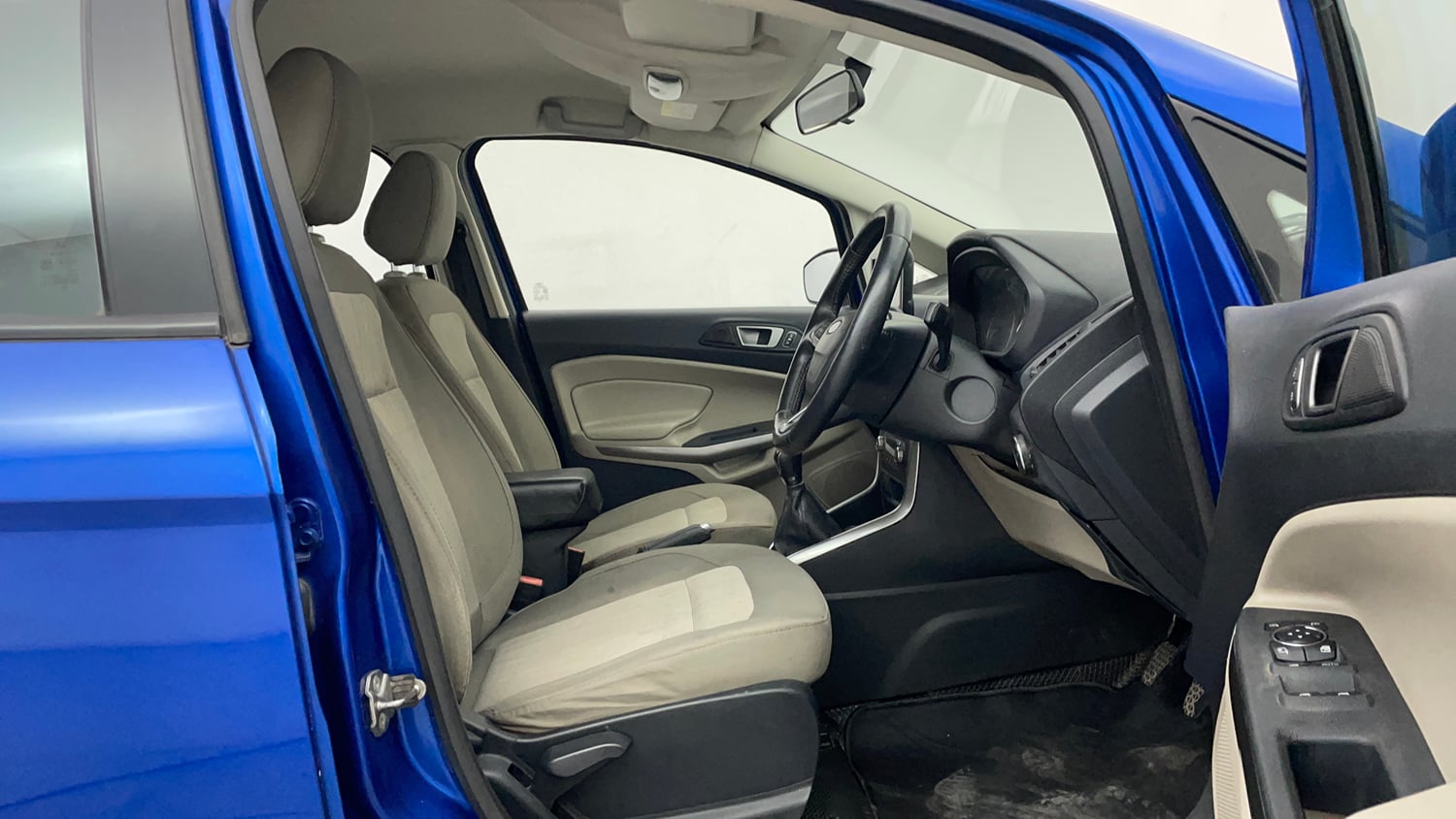 Used 2019 Ford EcoSport Titanium 1.5L TDCi Diesel Manual interior RIGHT SIDE FRONT DOOR CABIN VIEW