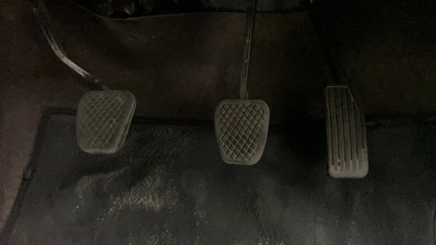 Used 2015 Honda Brio S MT Petrol Manual interior PEDALS VIEW