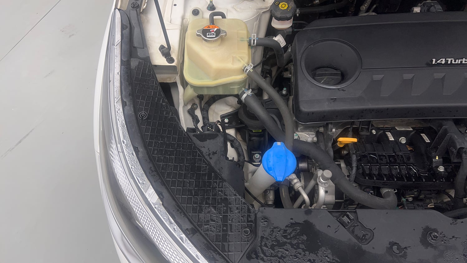 Used 2020 Kia Seltos GTX 1.4 Petrol Manual engine ENGINE RIGHT SIDE VIEW