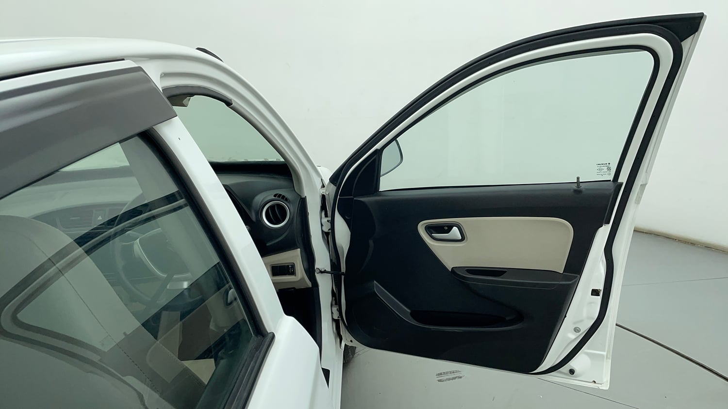 Used 2019 Maruti Suzuki Alto 800 LXi Petrol Manual interior RIGHT FRONT DOOR OPEN VIEW