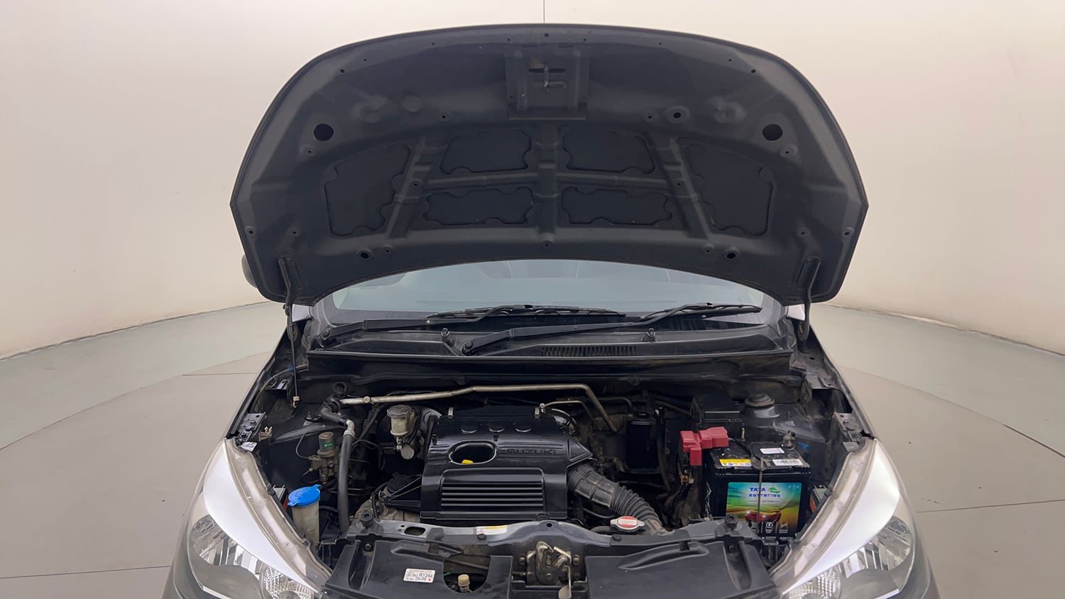 Used 2014 Maruti Suzuki Celerio VXi Petrol Manual engine ENGINE & BONNET OPEN FRONT VIEW