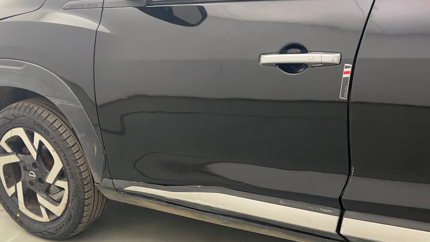 Used 2023 Nissan Magnite XV Petrol Manual dents MINOR DENT